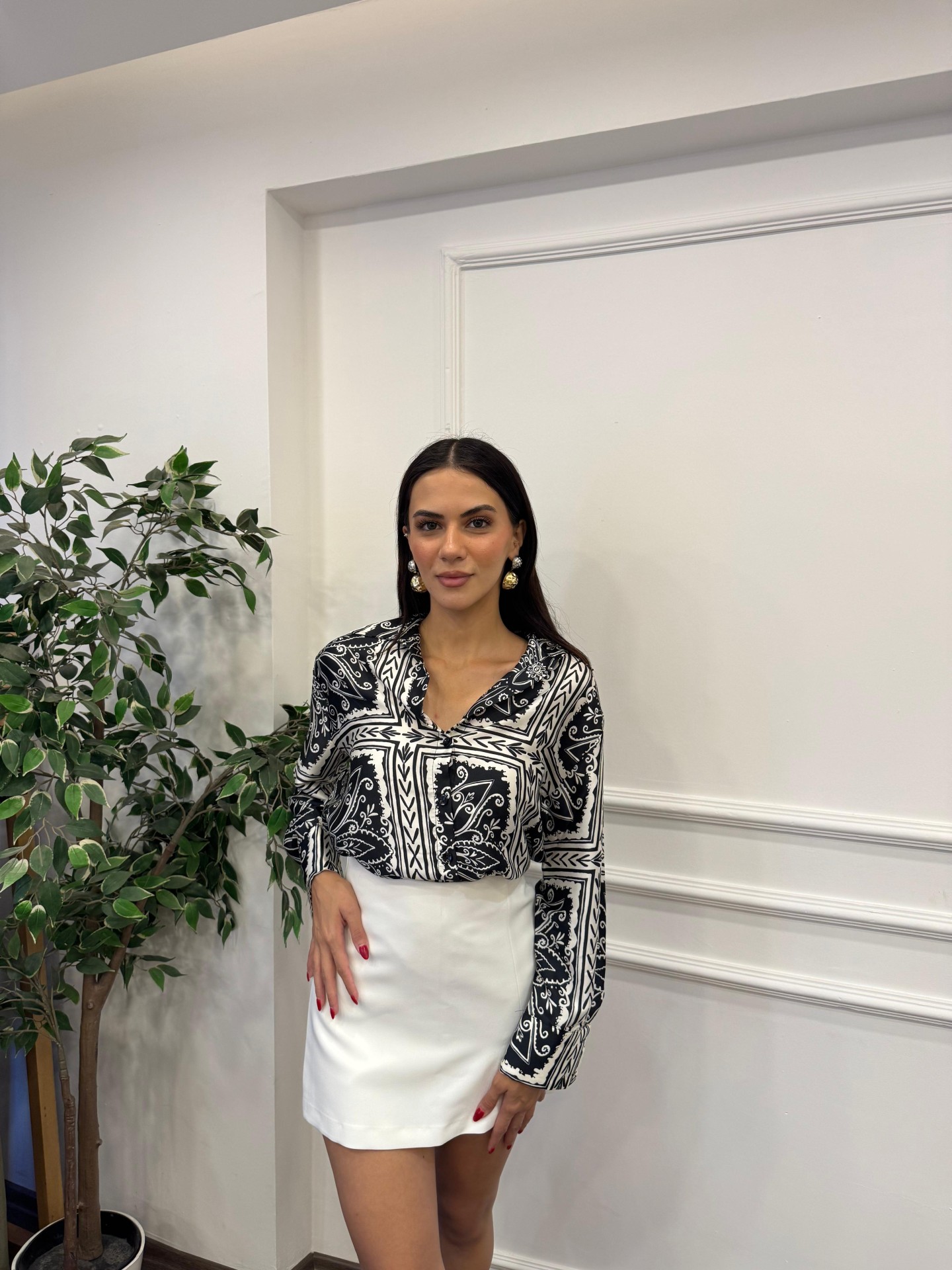 Yırtmaçlı Mini Şort Etek - Beyaz