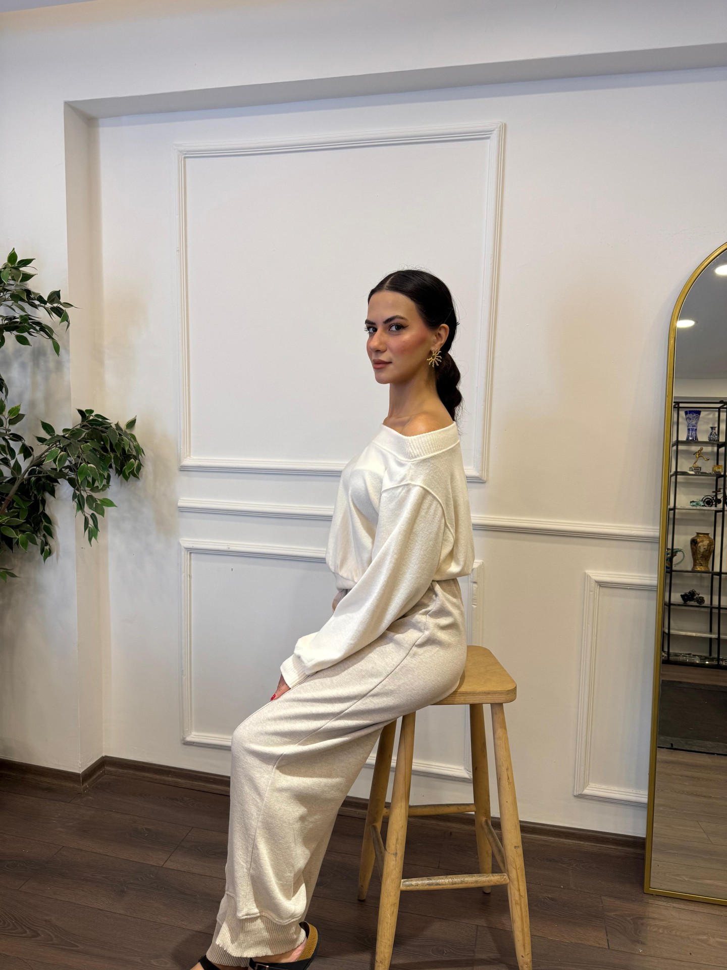 Paçası Lastikli Bol Eşofman Altı - Bej